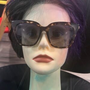 Diff Eyewear Bella Tortoise Shell Women's Sunglasses